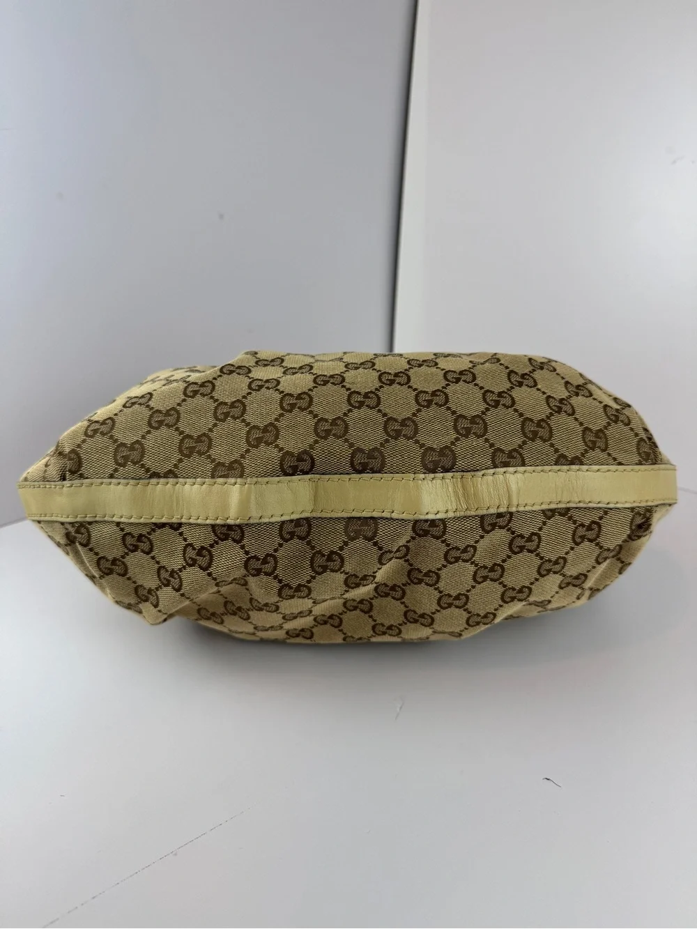 Gucci Beige GG Canvas Shoulder Bag with Leather Trim - Picture 16 of 16
